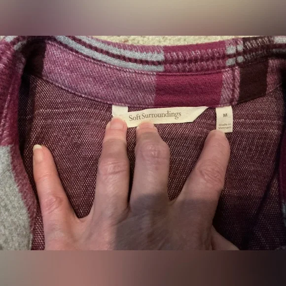 Soft Surroundings Pink and Gray Plaid Flannel Tunic - M - Picture 5 of 6